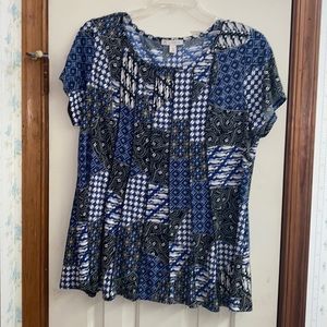 Dress Barn woman 1X short sleeve pull over blouse